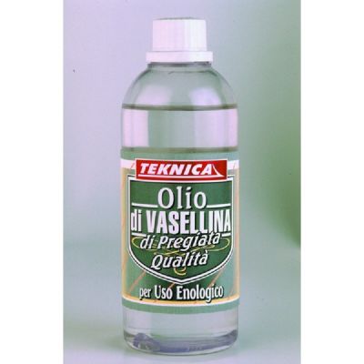 OLIO DI VASELLINA